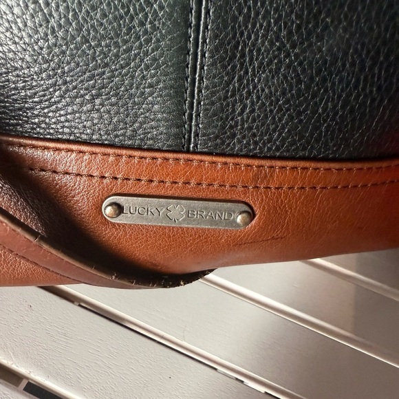 Lucky Brand Black Pebble Leather And Brown Tote Bag  With Shoulder Strap - Picture 2 of 8